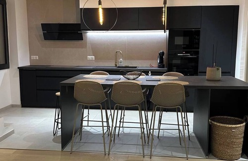 Tavel House | Charming stone house-TAVEL