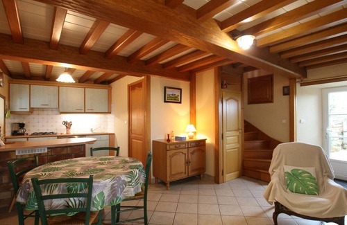 Jobourg Cottage | Charming stone house with garden and wifi, near the sea