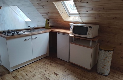 Quimper House | Charming stone studio in Quimper not far from the beach