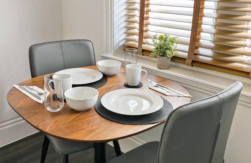 London City Centre Apartment | Charming Studio Next to Leicester Sq