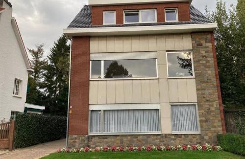 Brasschaat Apartment | Charming Sunny 100m2 Entire Apartment with 2 bedrooms