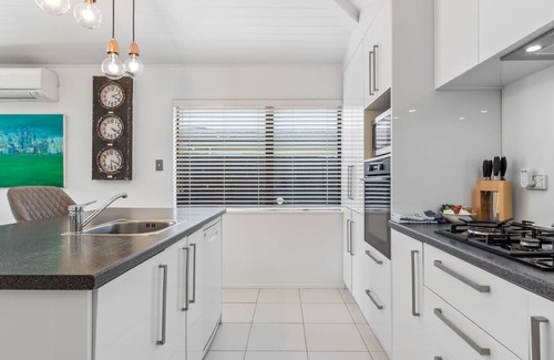 Three Kings Apartment | Charming Three Kings Home