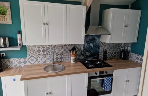 Plemet House | Charming traditional 2-Bed Cottage near Plemet