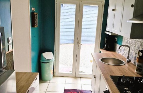 Plemet House | Charming traditional 2-Bed Cottage near Plemet