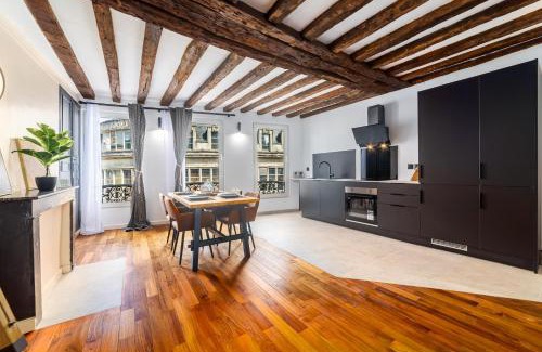 Melun House | Charming Triplex Hypercentre