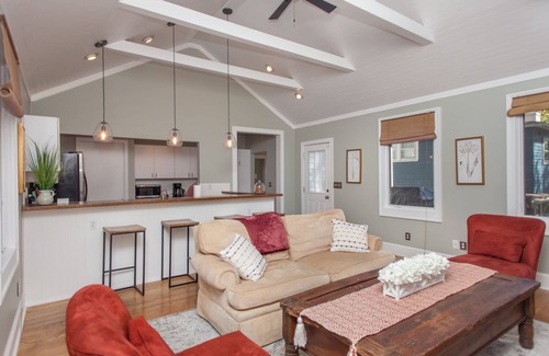 Martha Jefferson House | Charming Updated 3 Bedroom Home Near Downtown