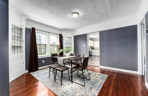 Shaker Heights Apartment | Charming & Updated ~ Long-Stays OK ~ Near Cleveland Clinic