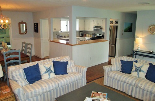 Silver Beach House | Charming updated home with pool on quiet street. Near Silver Beach