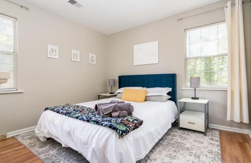 Harbison Apartment | Charming Upstairs Apt Irmo 3BR