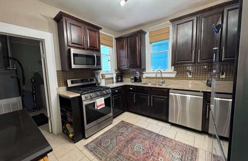 Faubourg Delachaise House | Charming Uptown New Orleans Cottage