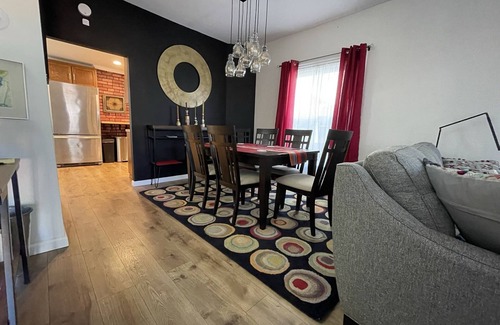 Front Park House | Charming Urban OasisnConveniently located on a small historic street.