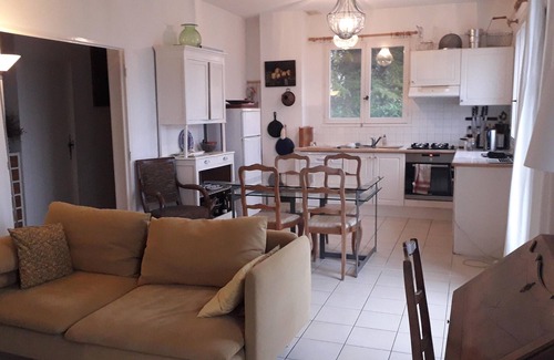 Serviers-et-Labaume House | Charming Village House, Uzes 5 Km, Pool, Walled Gardens, Views, 2 bedrooms