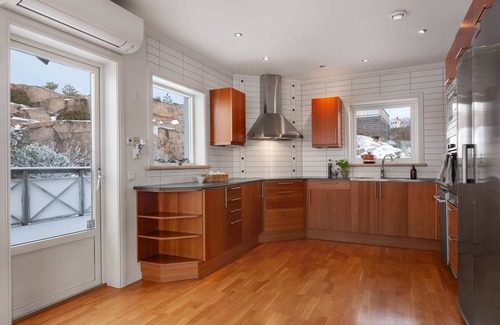 Fjallbacka Villa | Charming Villa in Fjällbacka by AJF Dream Living