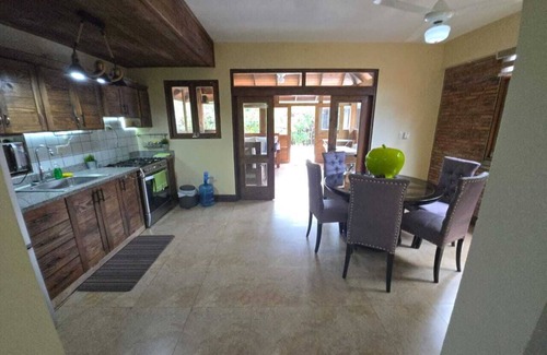La Joya Villa | Charming villa in Jarabacoa. near Town and amenities. close to extreme games