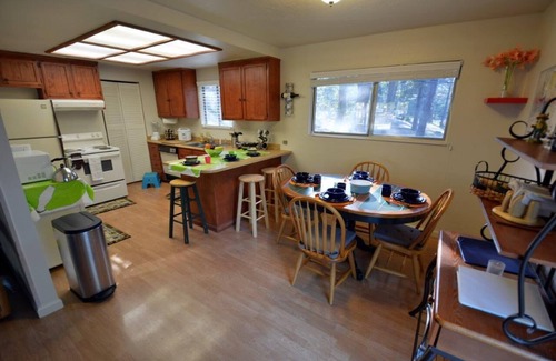 Groveland House | Charming Villa of Pine Mountain
