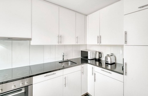 Vorstadte Apartment | Charming Vorstädte 2.5 Room w/Storage & W/D, by Blueground