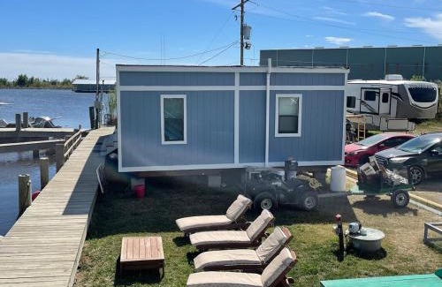 Chalmette Apartment | Charming Waterfront Escape 2BR 10 Min to NOLA
