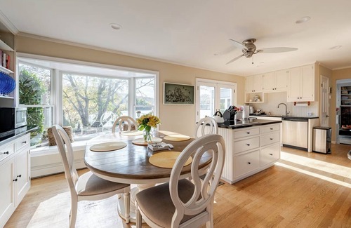 Centerport House | Charming Waterfront 3-bedroom house w pool and fireplaces in lovely Centerport