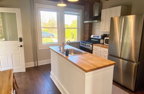 Yardley House | Charming Yardley Boro home! Just steps to restaurants, minutes to major transit