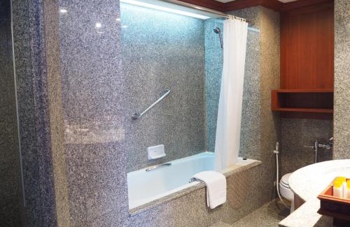 Khon Kaen Hotel | Charoen Thani Hotel, Khon Kaen
