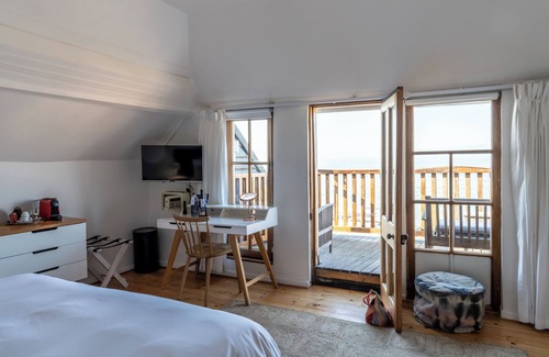 Kalk Bay House | Chartfield Guesthouse