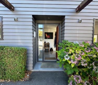 Arrowtown House | Chartres Retreat