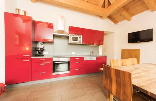 Ravaisch Apartment | Chasa Sulai Appartements