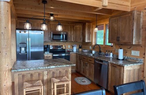 Fleetwood House | Chasing Clouds Cabin