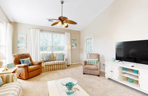 Sunset Beach Apartment | Chasing Sunsets