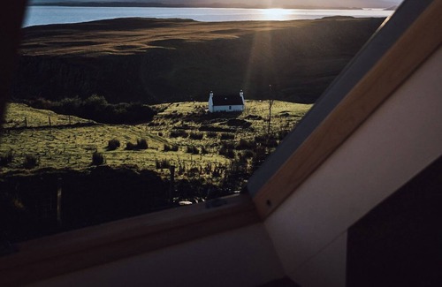 Culnacnoc Cottage | Chasing The Moon Skye, Culnacnoc, Portree, Skye