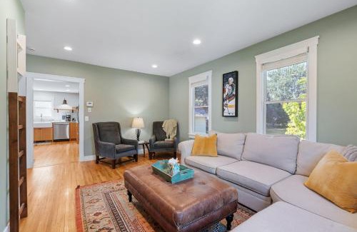 Chaska House | Chaska Charmer