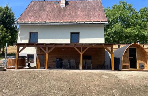 Oskava House | Chata Bedřiška