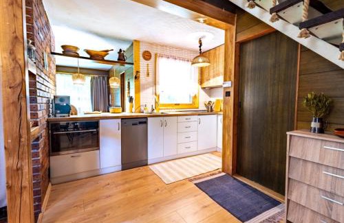Liptovsky Jan Ski Chalet | Chata Evina