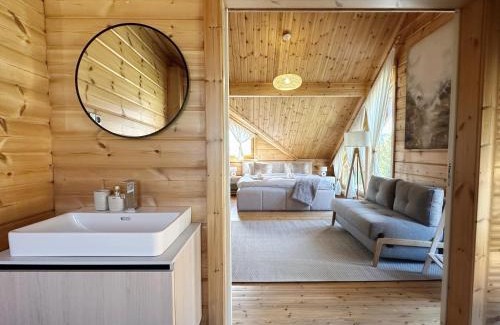 Tatranska Lomnica Ski Chalet | Chata Nikol
