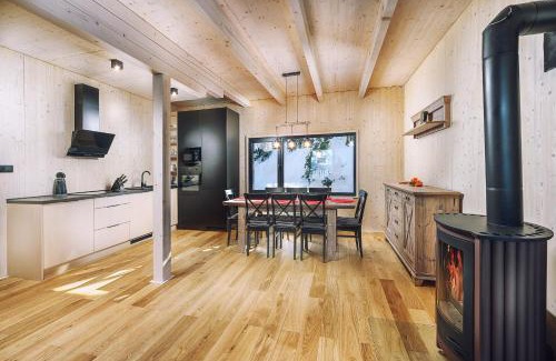 Demanovska Dolina Ski Chalet | Chata pod žlabom