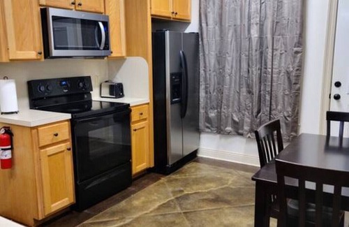 Pine Grove Apartment | Chateau 13, spacious townhouse in Tickfaw, LA