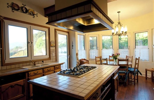 Alta Mesa House | Chateau Bellevue Santa Barbara