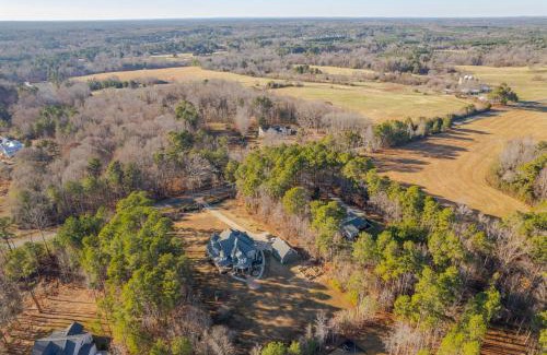 Wake Forest Villa | Chateau D'Amour