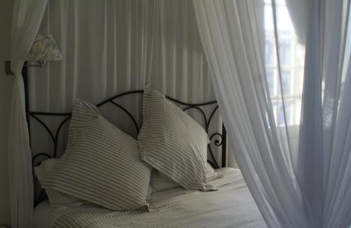 Durtal Bed & Breakfast | Chateau de Durtal