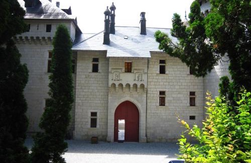 Serrieres-en-Chautagne House | Chateau in France with Grand Colombier View, cleaning included