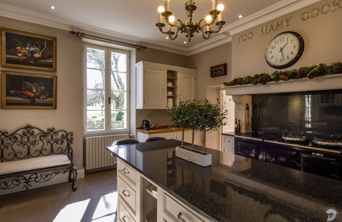 Serres-et-Montguyard House | Chateau Lacanaud Exclusive Use Holidays - Sleeps 24