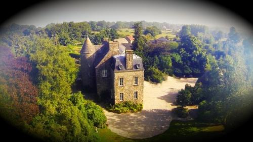 Brix House | Chateau Le Val