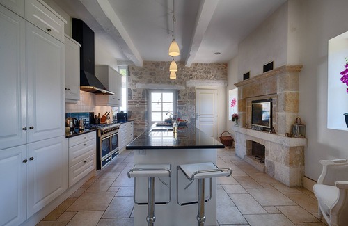 Clairac House | Château LENA private chateau with panoramic views, stunning park and pool!