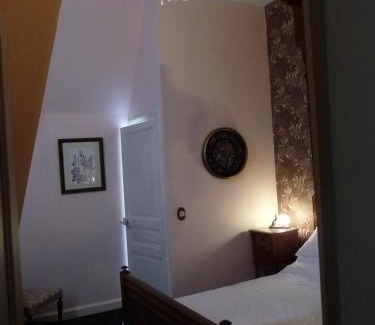 La Souterraine Bed & Breakfast | Chateau Lezat - Chambres d'Hotes