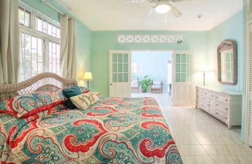 Reeds Bay House | Chateau Monique by Bluescape