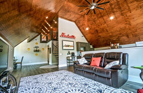 Buena Vista House | Chateau On Monroe - 5 Star Oasis. A Unique and Memorable Nashville Experience!