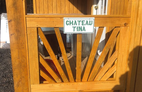 East Durham Cabin | Chateau Tina in the Mountains AC, Dog Friendly East Durham N