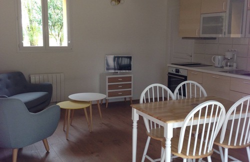 Artannes-sur-Indre Cottage | Chateaux of the Loire cottage with swimming pool - Quiet - Authenticity and comfort
