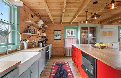 Chatham House | Chatham Oasis: 099-C Renovated Chatham Village Farmhouse, Heated Pool, Walk to Beach & Town