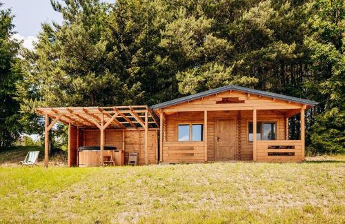 Barczewo Cabin | Chatka na Wzgórzu, Jacuzzi, Staw z możliwością łowienia ryb, Cisza, Spokój